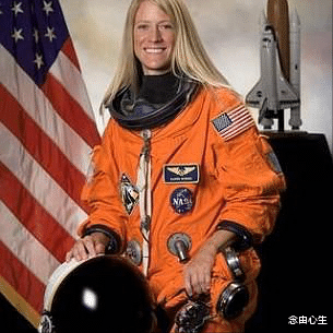 女宇航员在太空生活那么久,若来了生理周期怎么办?办法真是高明