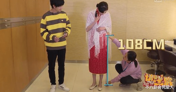 倪妮|柳岩的胸、倪妮的肩颈，明星值得“百万保险”的部位，真让人羡慕！