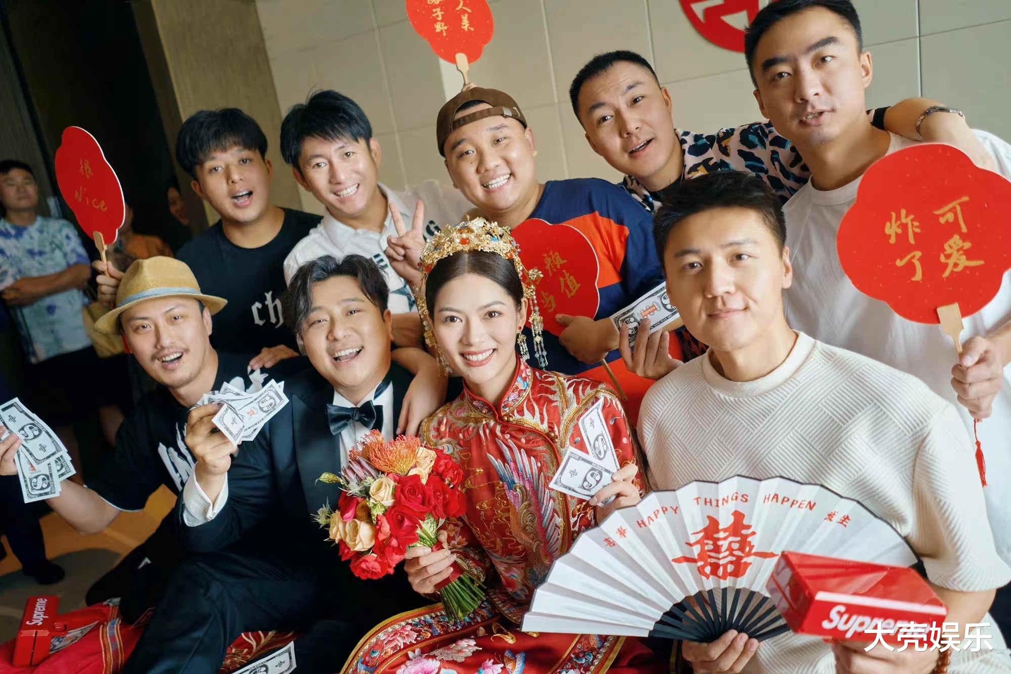 贾玲|大碗娱乐张泰维姬晴结婚，老板贾玲当证婚人，孙越和烧饼到场祝贺