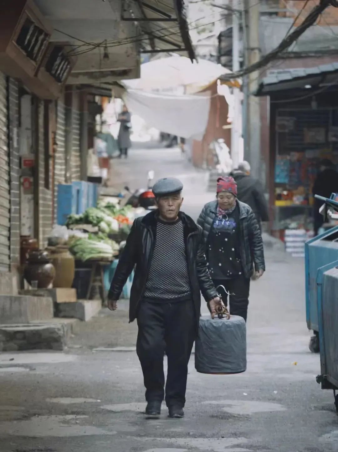 贵州|机票低至¥200,比九寨更惊艳,这座夏日23度的中国凉都,嗜酸又爱辣!