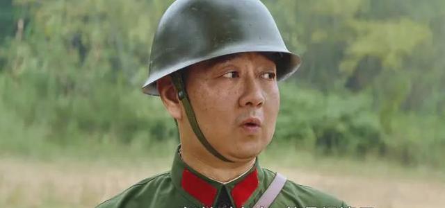 英雄岁月之王牌部队|《王牌部队》开播8集，肖战暴露演技短板，网友：分明就是偶像剧