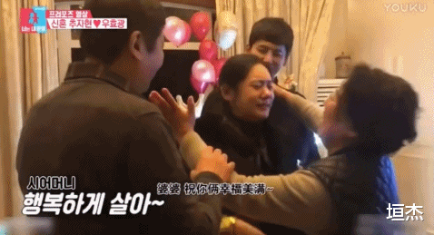 秋瓷炫|秋瓷炫在《小小姐》中“复活”归来，回顾她的前半生，活该她翻红