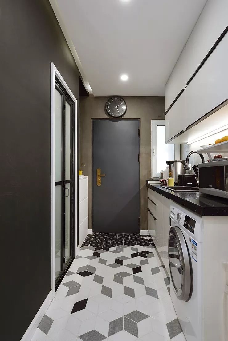 48㎡带阁楼老房改造,一室巧改三室,这设计真服了!