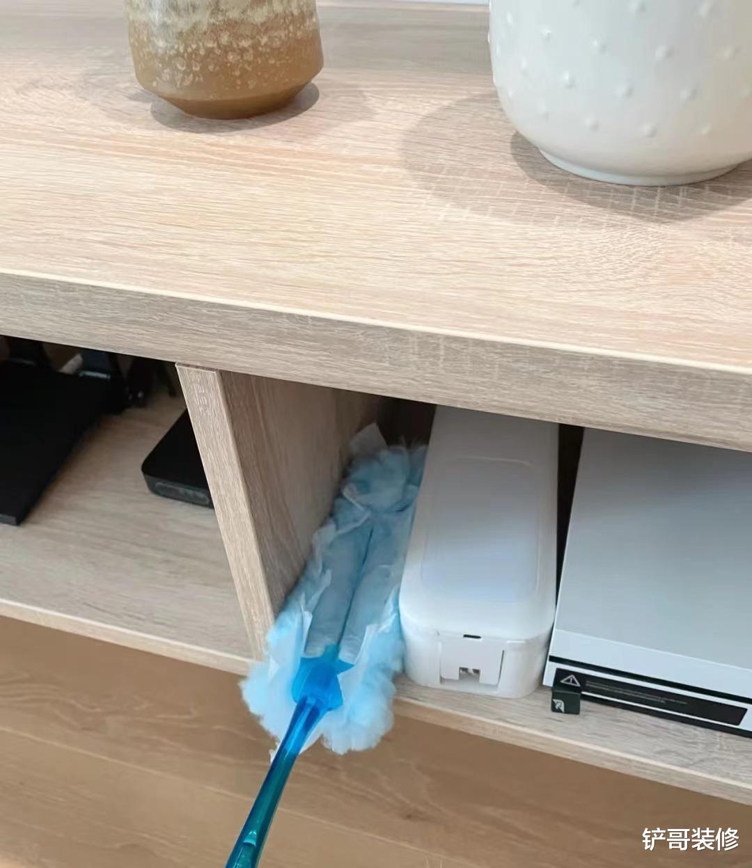 家里总有“毛絮”咋办?日本主妇支招:不用吸尘器,毛絮自动消失