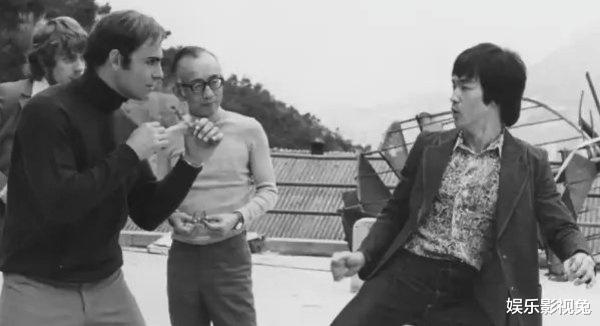 李小龙|片酬7500美金,票房高达319万,李小龙的首部功夫片为何轰动亚洲