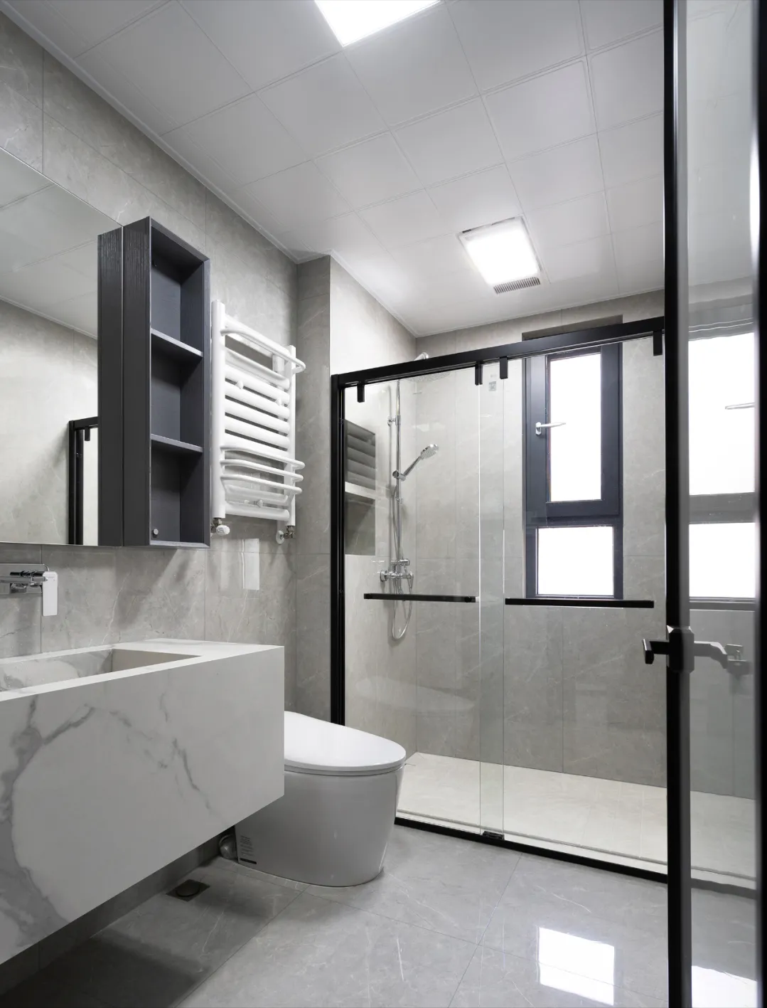 不想生“二孩”的家庭，一个卫生间就够用，为何更喜欢双卫户型