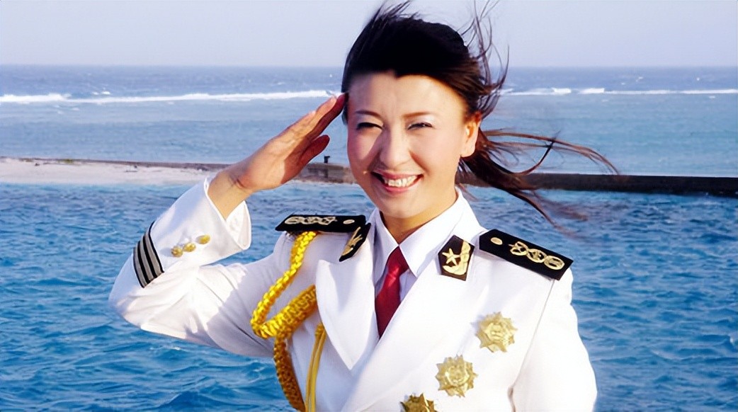 闫学晶|6次上春晚，二婚嫁富豪，45岁坚持生二胎，闫学晶为何这么拼？