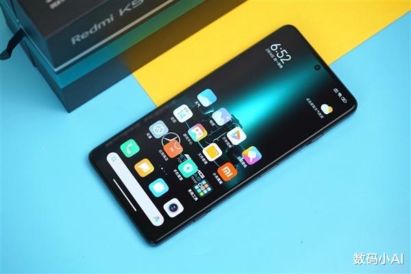 英特尔|曾1分钟卖出2.8亿，120w快充+骁龙8 Gen1，终于降价了