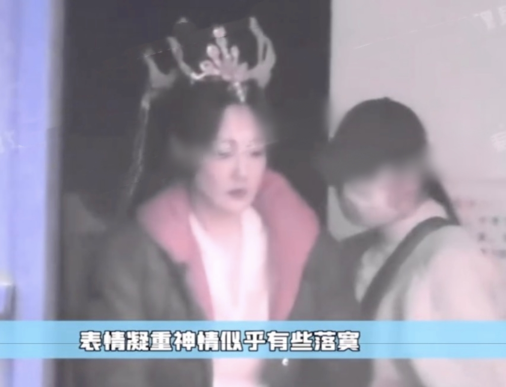 胡歌|胡歌结婚生女，前女友薛佳凝在片场神情落寞，彭于晏方回应被催婚