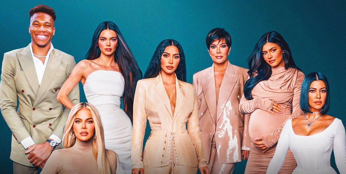 金·卡戴珊|66岁卡戴珊妈妈,和女儿到欧洲“捞金”,41岁黑人男友,打扮帅气