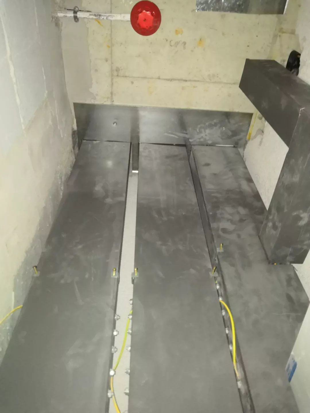 桥架免留洞预埋件施工工艺,示例分享!