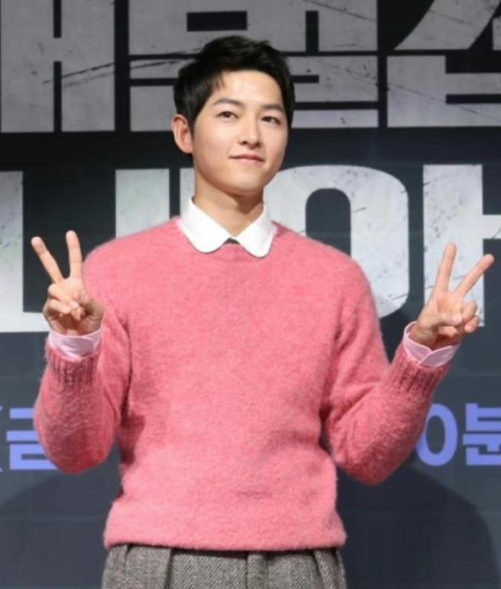 宋仲基|宋仲基女友疑似怀孕，网曝曾目击二人前往妇产科，工作室发声回应