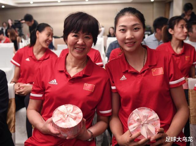 上海男篮|蔡家军正式启航,七仙女已就位,中国女排王者归来,球迷期待复兴