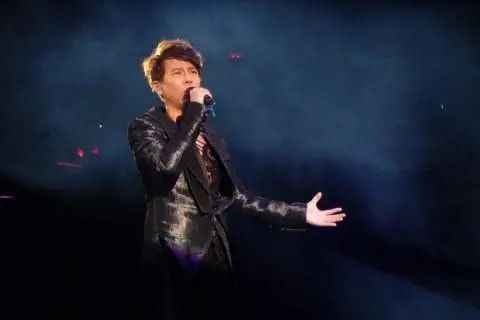 李克勤|他本该是四大天王之一,却因年轻气盛而跌落,如今55岁再度翻红