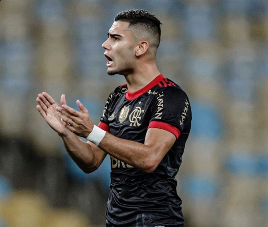 桑托斯|曼聯(lián)拒絕弗拉門戈買斷佩雷拉報價！要價2000萬，否則收回坐冷板凳