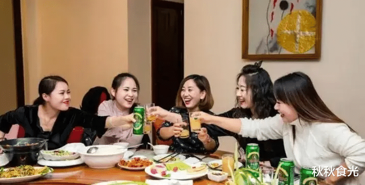 |跟领导喝酒说话要有分寸,行家教你3句客套话,升职加薪指日可待