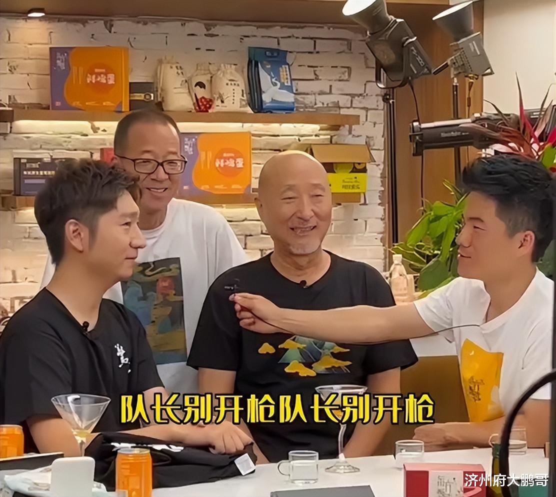 陈佩斯|网友喜闻乐见陈佩斯父子直播带货，陈大愚被圈粉，俞敏洪偷吃烧鸡