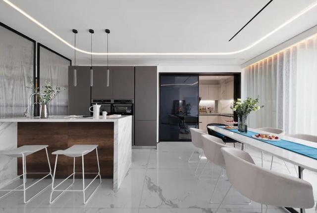 251㎡现代大平层,高级时尚、意境端庄,人文舒适的家