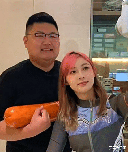 非诚勿扰|千万网红猴哥官宣领证,女方上过《非诚勿扰》,网友:痞幼怎么办