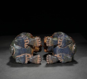 |汉代：【和田玉熊摆件一对】