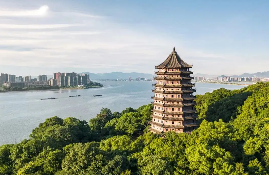 杭州|中国最受世界向往的10大城市，唯一一座二线城市入围，有你在的城市吗？