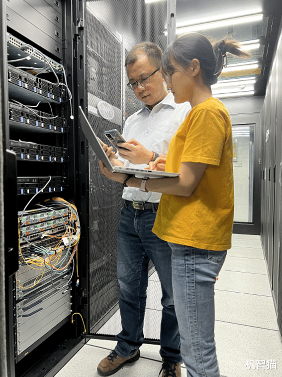 中国电信|中国电信推出新技术：通过WiFi也能打电话、发短信