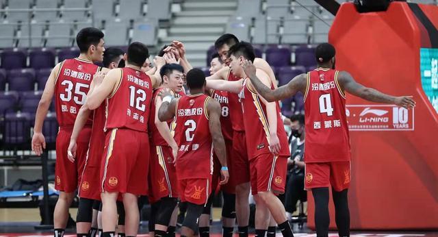 山西男篮|5人轰99分，山西大破四川，反超广州登第8，辽宁前外援兑现价值