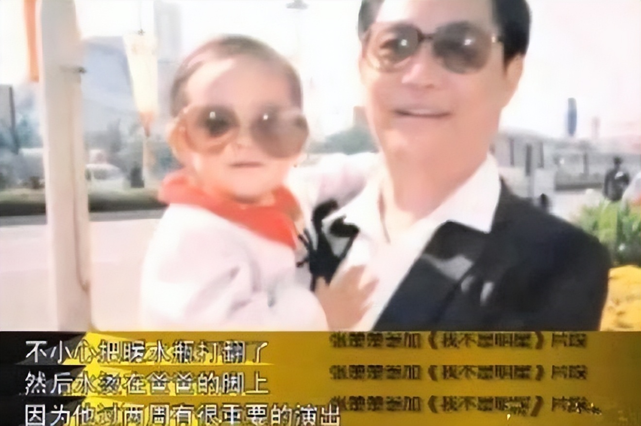 大宋佳|大宋佳德国街头喝咖啡，60岁皮肤如剥壳鸡蛋，情史丰富被讽“吸血鬼”