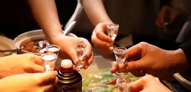 |如果你有这4种特征,说明喝酒已经“上瘾”了,建议今后别再喝了