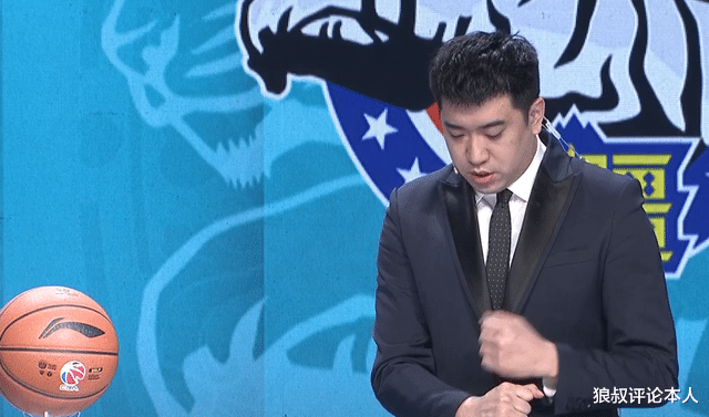 新疆男篮|新疆狂输41分+20次失误！阿的江扭头就走，名嘴：太难看了