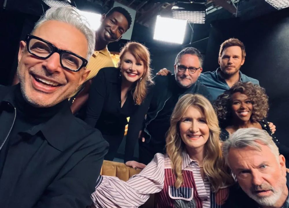 侏罗纪世界统治|年度怪兽爽片终于定档，看点满满!