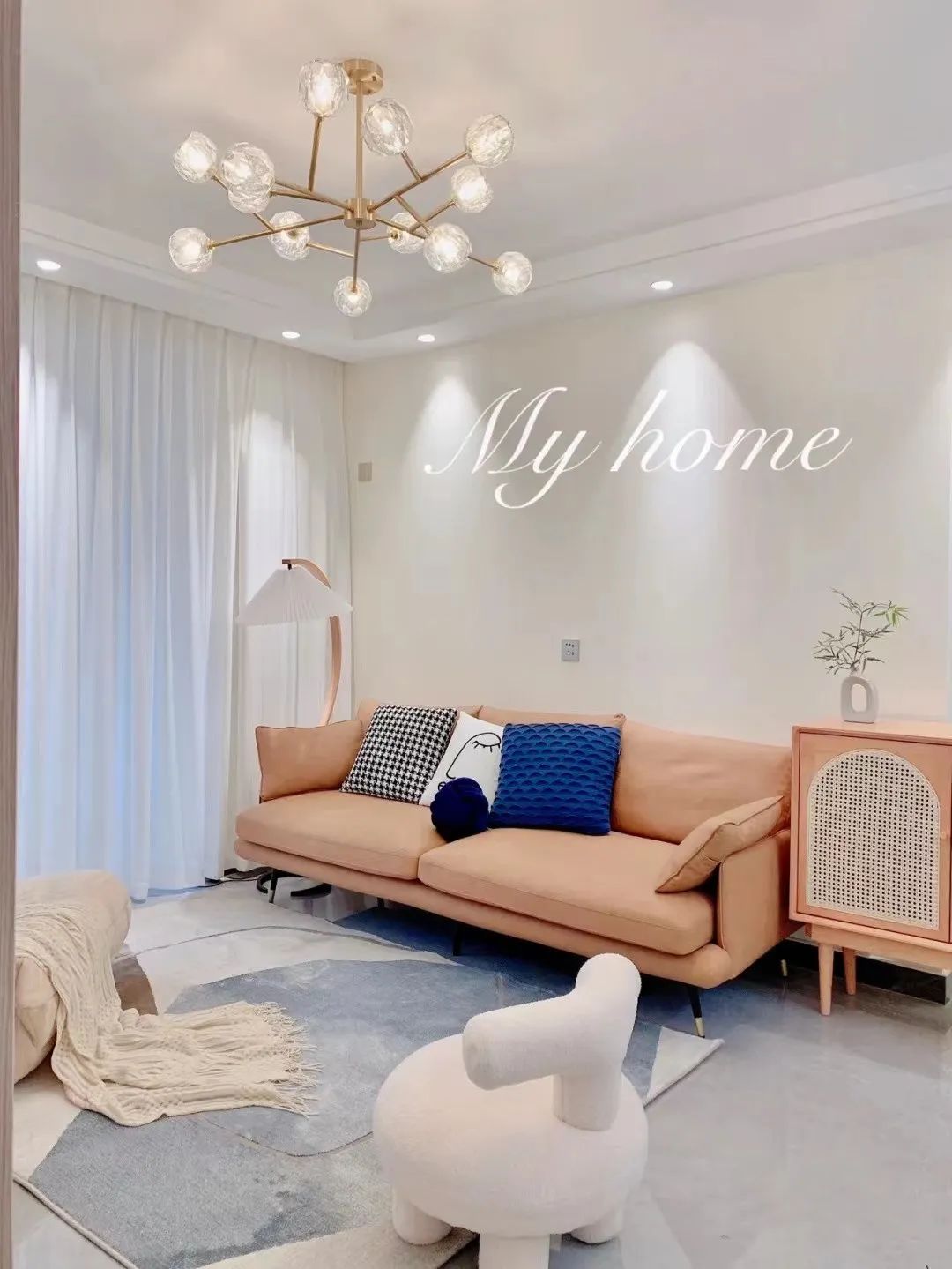 65平米小户型，面积不大，却很温馨舒适，满满的烟火气