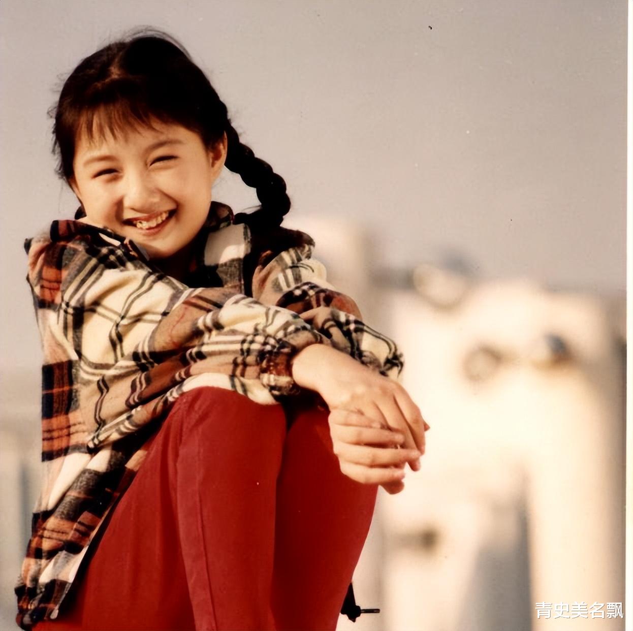 蒋小涵|“玻璃美人”蒋小涵：嫁圈外老公，36岁大龄生子，爱情事业双丰收