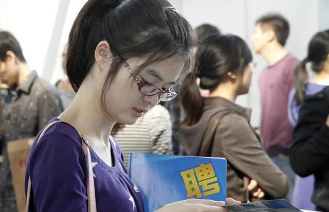 职业年金|2022出现“开工潮”怪象,月薪过万却招工遇冷?知情人:套路太深