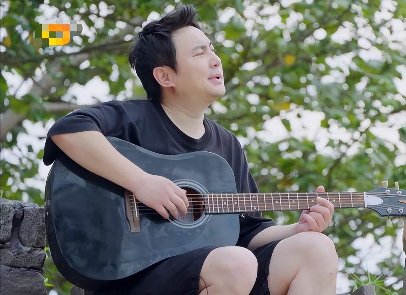 沈腾|《向往6》被吐槽，新嘉宾缺乏幽默感，网友直呼：让沈腾常驻