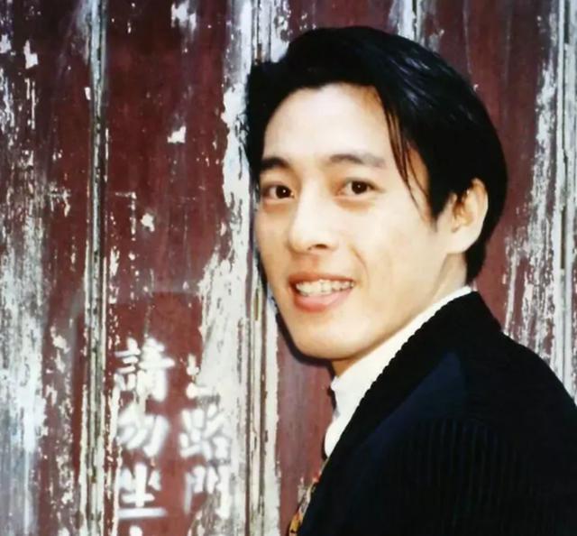 王楚然|明星夫妻为了不变老，坚持28年不吃肉不生子，如今56岁却像65岁