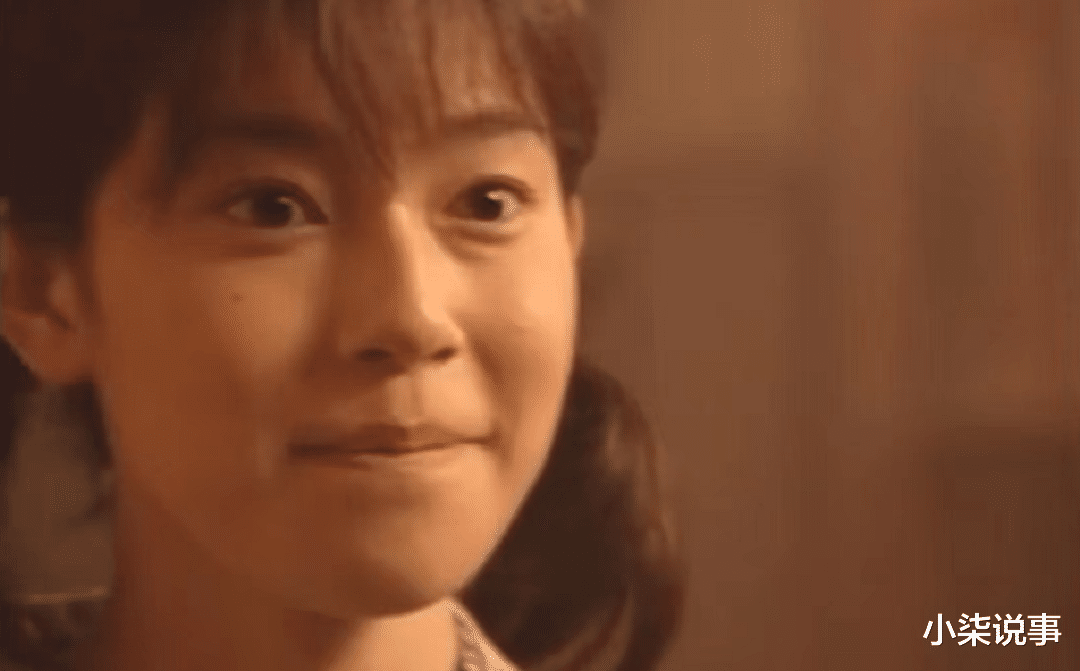 赛马场|她的爆红，狠狠甩了“只在乎赢”的社会一巴掌