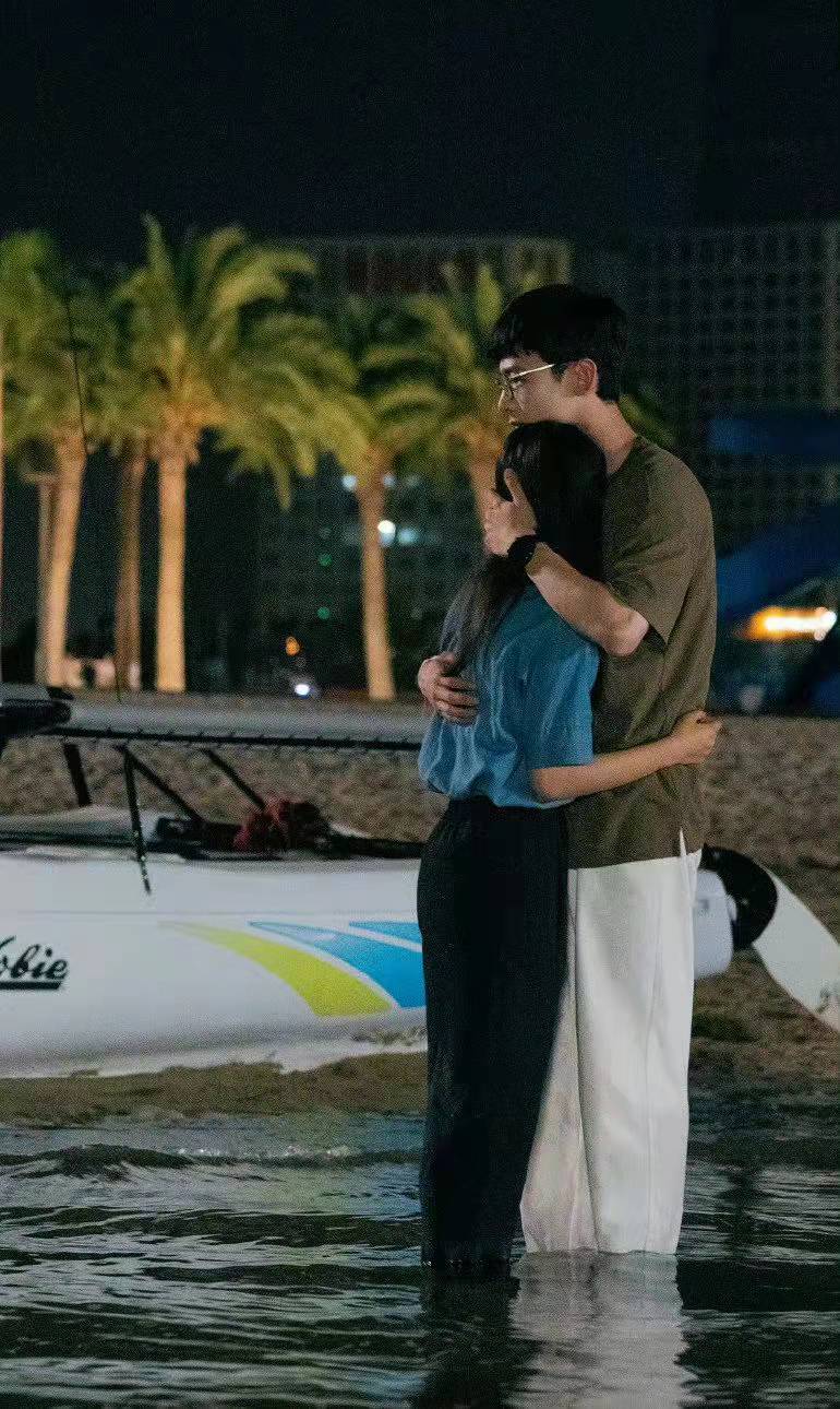 开端|《开端》中那些有趣的梗:白敬亭为什么把包背在前面