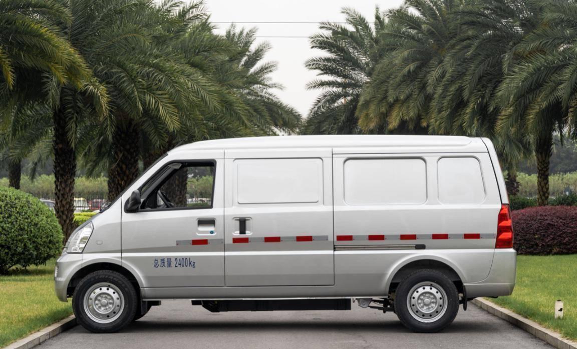 面包车|新款"成功骆驼"亮相,起步11.98万,续航仅300km,能有人买吗?