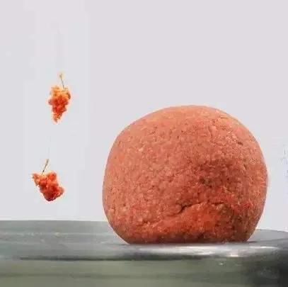 鲫鱼|钓鲫鱼,10种打窝方式,你用过几种?