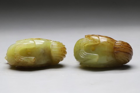 |回流 舊藏和田黄玉籽料“官上加官”一对、