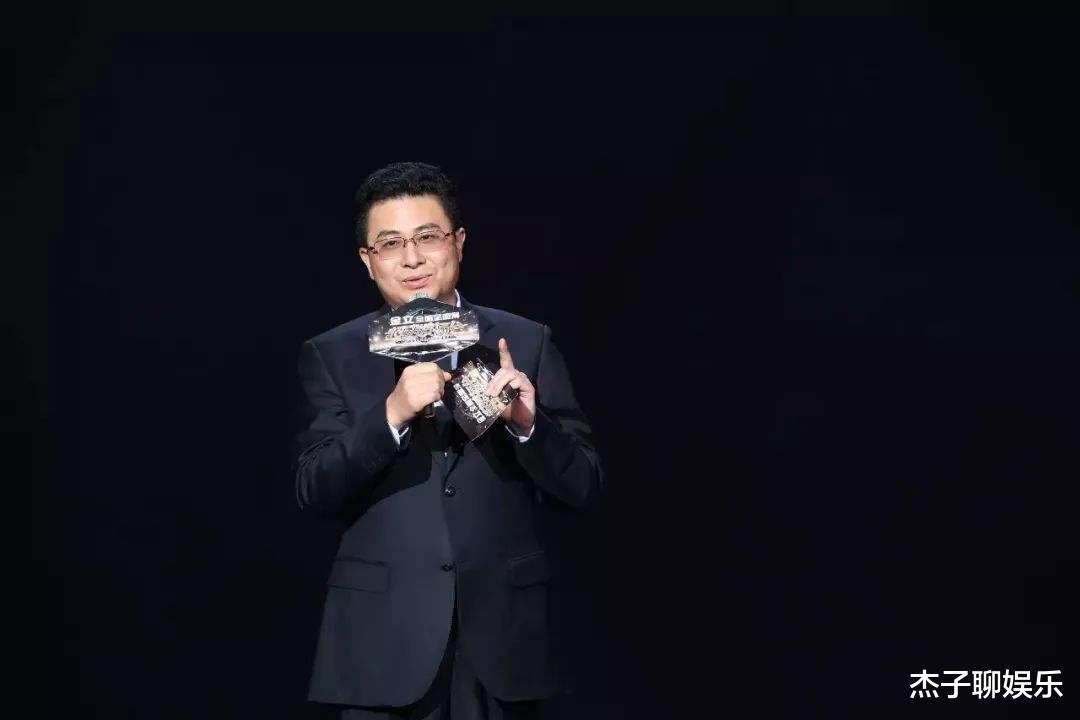 劉立榮|金立老板劉立榮：打牌輸7億美金，負債200億失蹤，至今下落不明