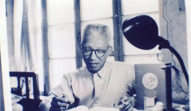 医学|中医泰斗秦伯未,创办中国顶级中医药大学,教出成百上千中医教授