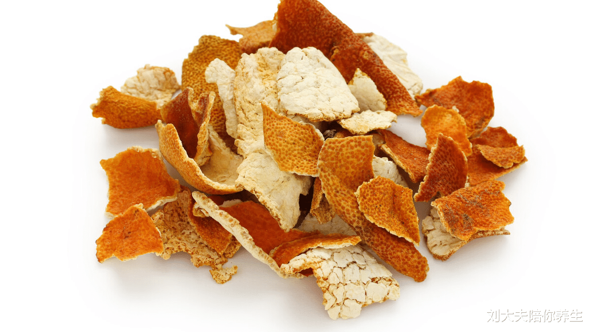 动力|黄芪和它是“绝配”!经常泡水喝,气血双补、健脾祛湿,脾胃好了