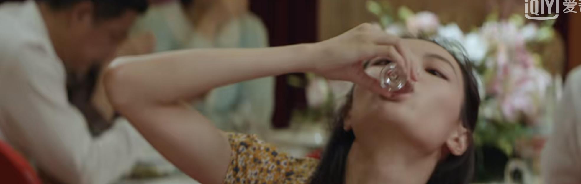 长津湖之水门桥|为何江南征在顾一野婚礼上没失态，反而在韩春雨婚礼上十分失态？