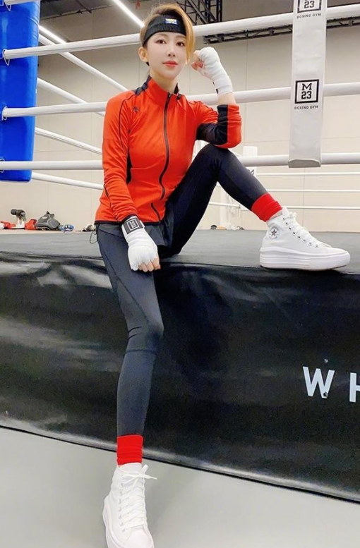 潘晓婷|潘晓婷：传过3次绯闻，39岁还单身，父亲着急又无奈