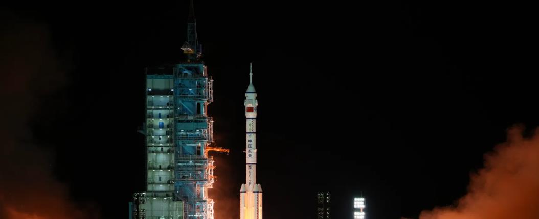 中国太空站胜利竣工,6名航天员在太空会师,下一步“征服月球”