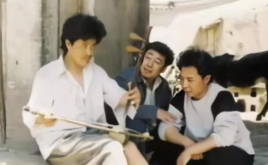 葛淑珍|葛淑珍：从洗碗工到百万富婆，离开前夫赵本山后，才是人生的开始