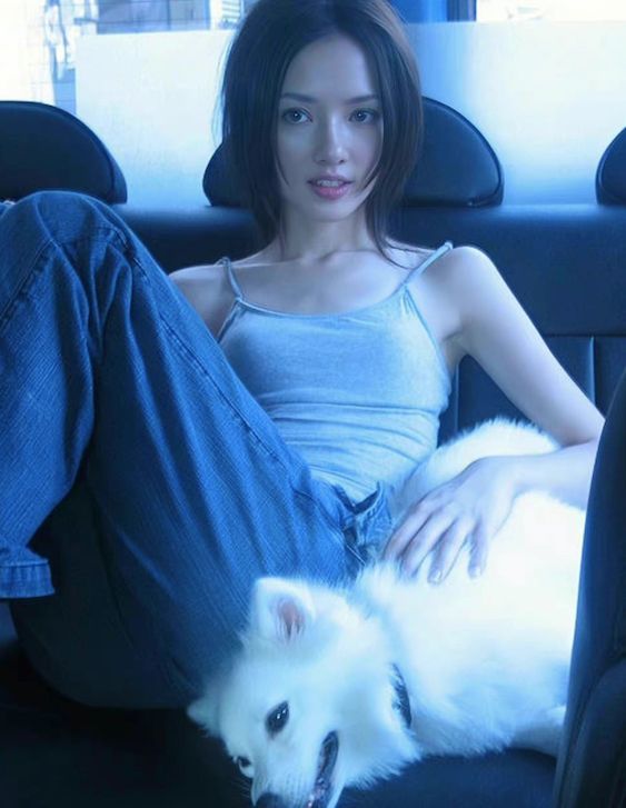 向佐|郭碧婷的早期旧照到底有多美？向佐真是没眼光