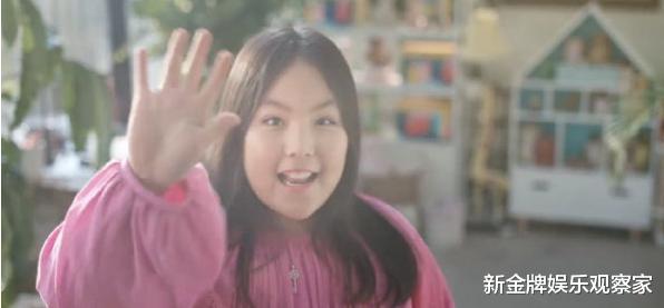 王诗龄|12岁王诗龄暴瘦58斤,瘦出筷子腿尖下巴,要为以后出道铺路吗?